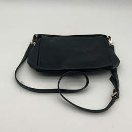 Womens Highland Place Black Leather Pockets Adjustable Strap Crossbody Bag alternative image