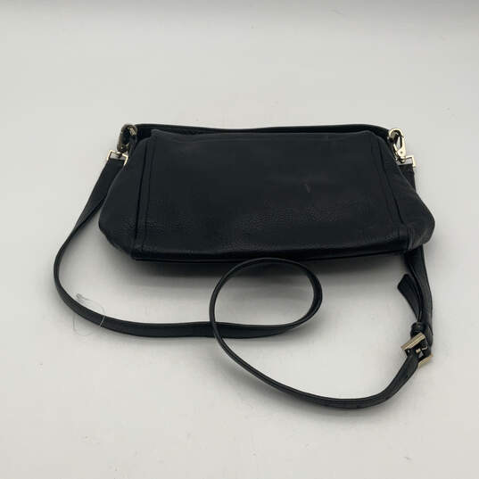 Womens Highland Place Black Leather Pockets Adjustable Strap Crossbody Bag image number 2