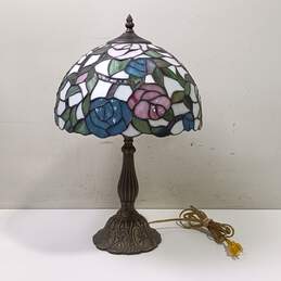 Vintage Tiffany Style Stained-Glass Pink/Blue Roses Brass Base Side Table Lamp