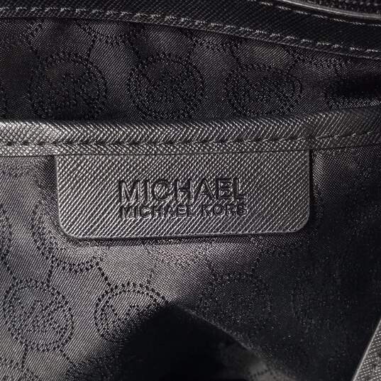 Michael Kors Black Leather Jet Set Shopping/Travel Tote Bag Purse image number 7