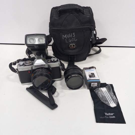 Minolta XG1 Camera and Flash in Case image number 1