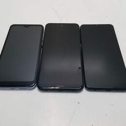 Smartphone's (Assorted Models) Lot of 3 For Parts Only