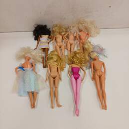 Lot of 8 Assorted Barbie Dolls alternative image