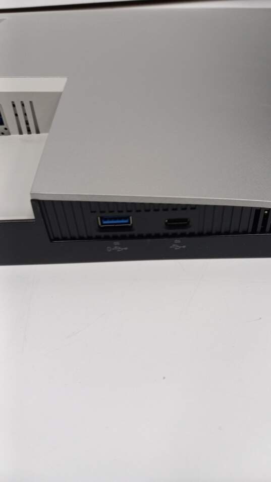 Dell U2722D Ultrasharp 27" Monitor In Box image number 4