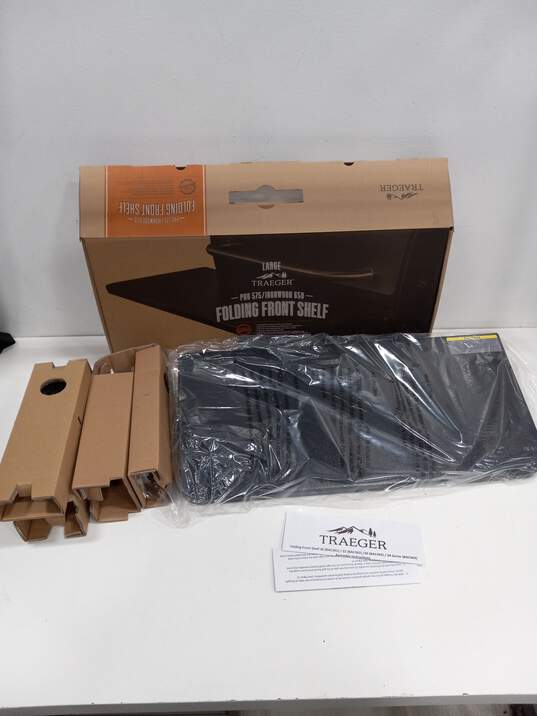 Traeger Pro 575/Ironwood 650 Folding Front Tray For Grill New In Box image number 1