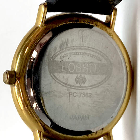 Designer Fossil PC-7362 Gold-Tone Leather Belt Analog Quartz Wristwatch image number 5