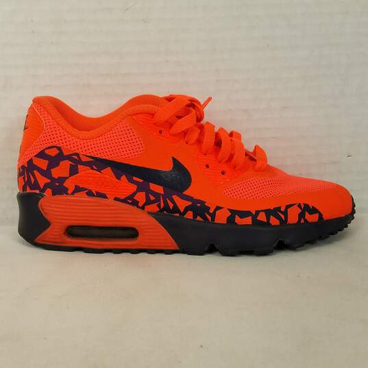 Buy the Nike Air Max 90 FB Size 6Y | GoodwillFinds