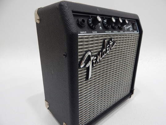 Fender Brand Frontman 10G Model Electric Guitar Amplifier w/ Attached Power Cable image number 2