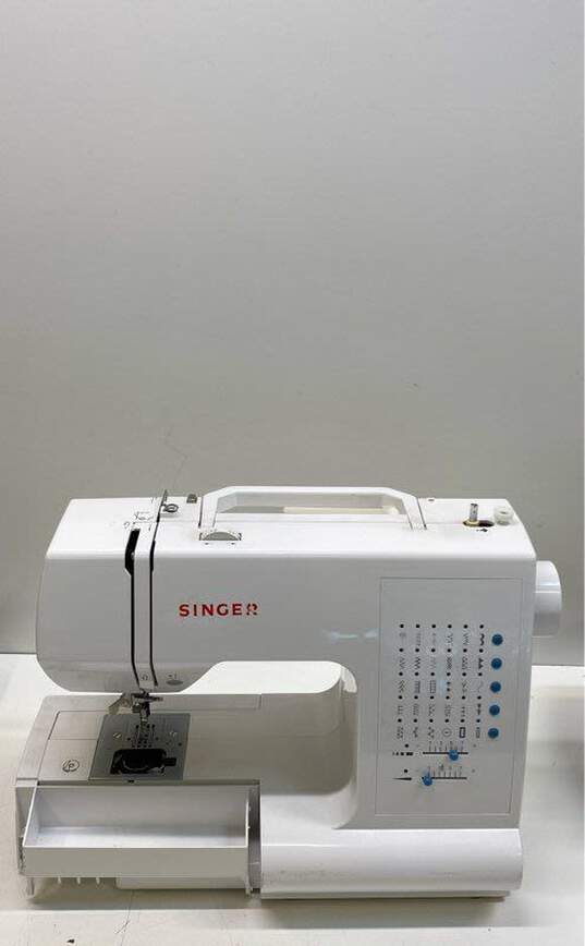 Singer Sewing Machine Model 7462-FOR PARTS OR REPAIR image number 5