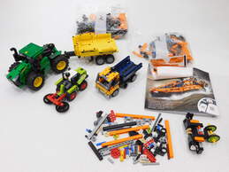 Technic Sets Lot 42136: John Deere 9620R 4WD Tractor 42102 42147: Dump Truck & 42120: Rescue Hovercraft