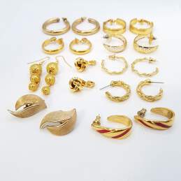 Unique Design Gold Tone Fashion Clip and Pin Earrings Bundle