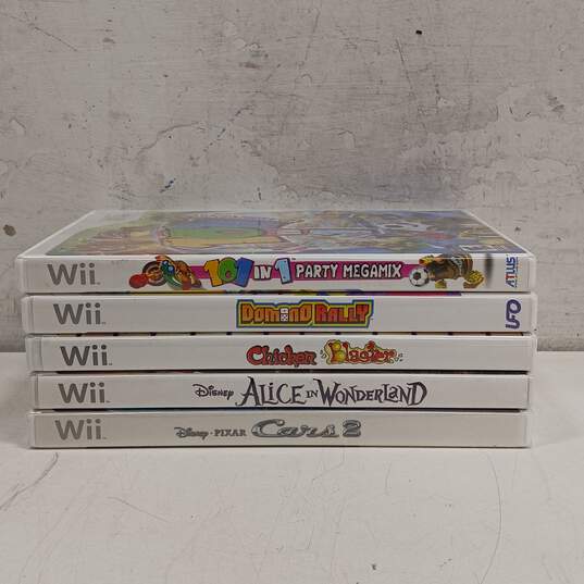 Bundle of Five Assorted Nintendo Wii Games image number 3