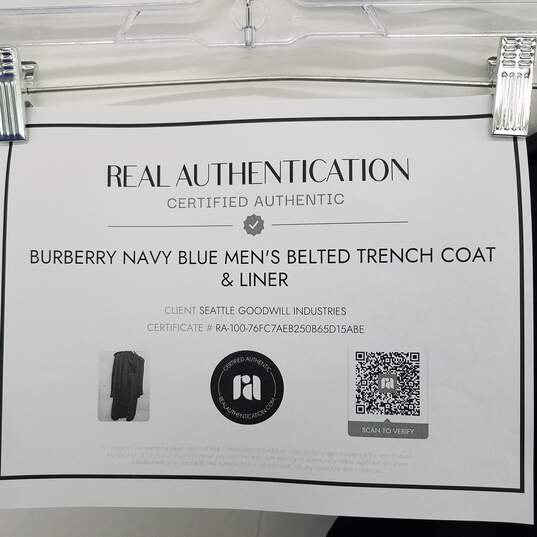 AUTHENTICATED Burberry Navy Blue Mens' Belted Trench Coat & Liner image number 5