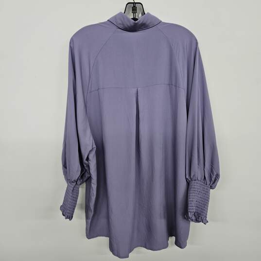 Purple Cinched Sleeve Button Up image number 2