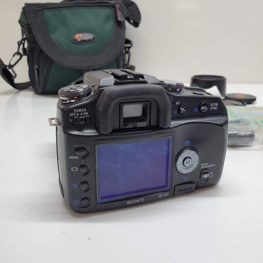 Sony DSLR A100 Digital Camera with DT 18-200mm F/3.5-6.3 Lens Battery Charger Bag & Manual image number 3