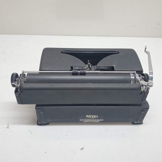 Vintage Royal Arrow Typewriter image number 2