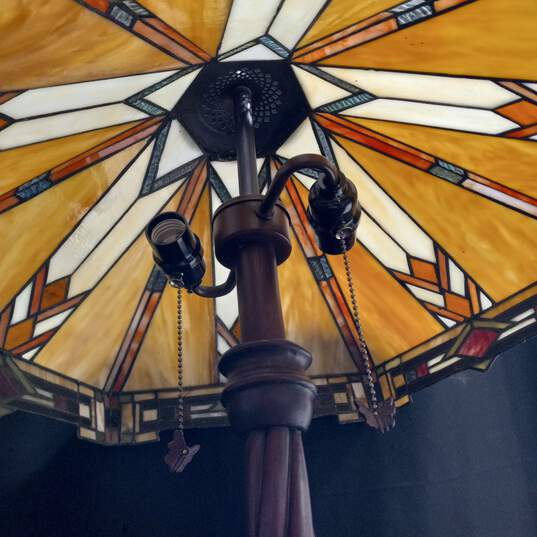 Stained Glass Table Lamp image number 5