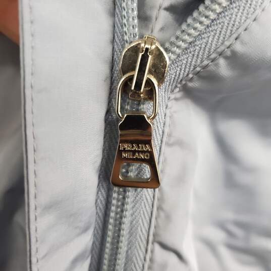 Women's Prada Art 108087 Silver Nylon Full Zip Hooded Jacket Size P image number 5