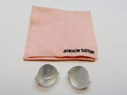 Alexis Bittar White Lucite Ribbed Seashell Clip On Earrings 14.0g