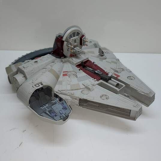 Star Wars Legacy Collection Millennium Falcon Hasbro SA C-001C #B3678 for Parts/Repair image number 1