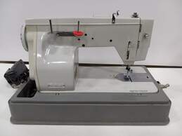 Vintage Morse E-399 Precision Built Sewing Machine in Case alternative image
