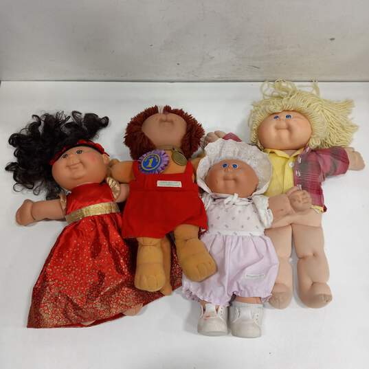 Bundle of 8 Assorted Cabbage Patch Kids Dolls image number 4