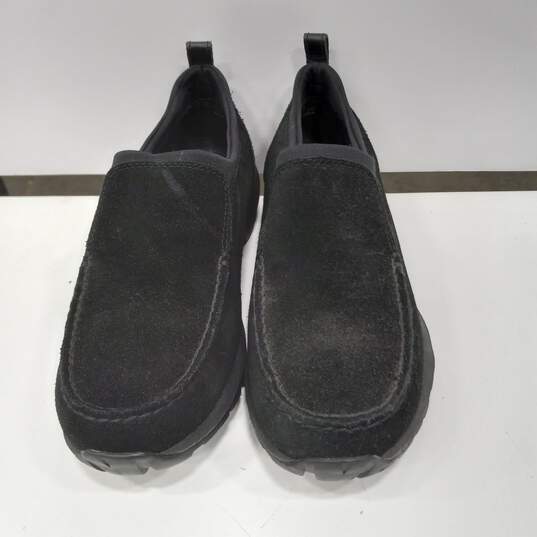 Land's End Slip On Black Comfort Shoes Size 9B image number 1