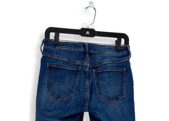 Womens Blue Medium Wash Distressed Raw Hem Denim Pockets Skinny Jeans Sz 6 image number 4