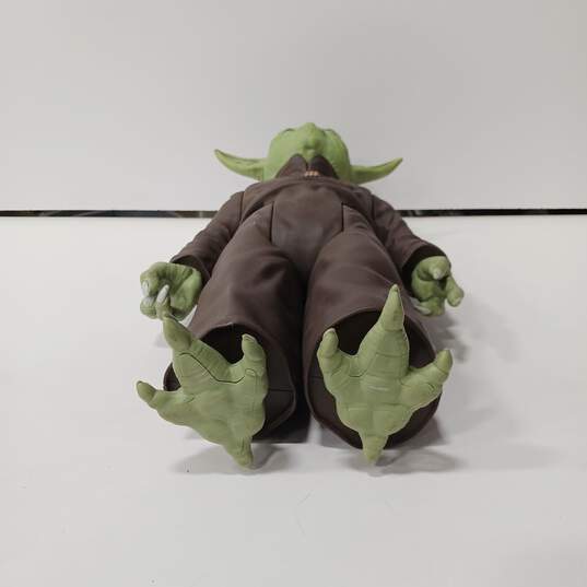Star Wars Jakks Pacific 18" Yoda (2015) Action Figure image number 5