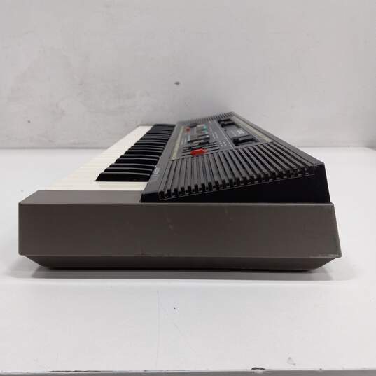 Vintage Casio Electric Keyboard image number 3