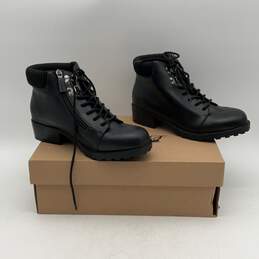 NIB Trotters Womens Black Leather Round Toe Block Heel Winter Boots Size 6.5