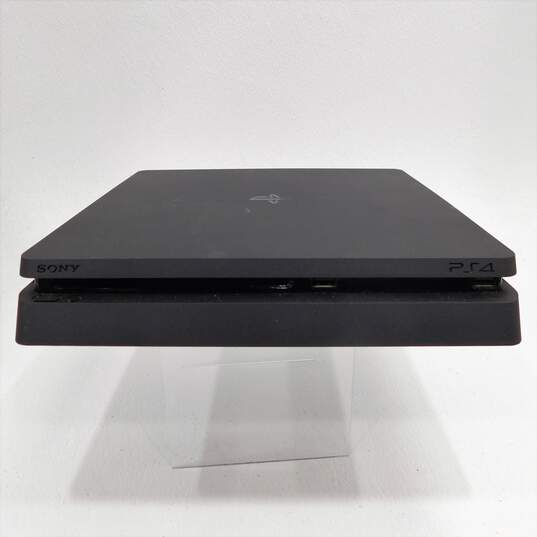 Sony PS4 Console tested image number 2