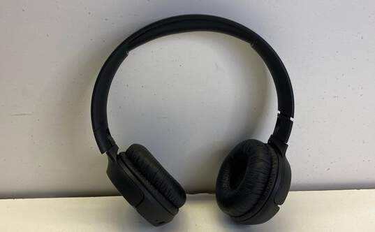 JBL Tune 510BT Wireless Bluetooth On-ear Headphones- Black image number 2