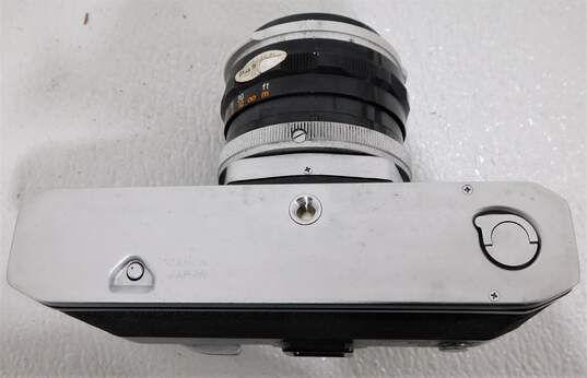 Canon FX SLR 35mm Film Camera W/ Lens & Case image number 4