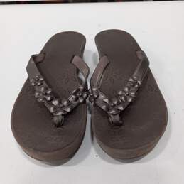 Clarks Women's Grey Sandals Size 9 alternative image