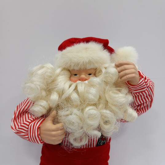 Singing Santa In Box image number 4