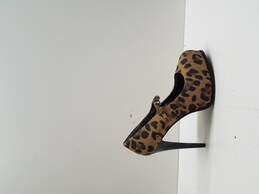Simply Vera Wang Cheetah Platform Stilettos Size 10M