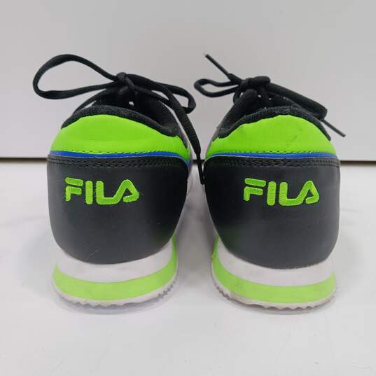 Fila Kid's Black, Green, And Blue Shoes Size 6 (Heel to Toe: 10.25") Women's Size 7.5 image number 4