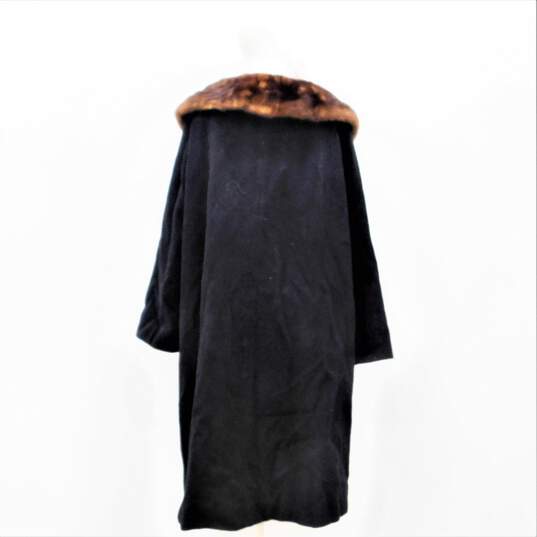 Vintage Women's Black Wool Coat With Mink Fur Trim image number 2