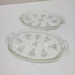 2x Unbranded Grape Textured Glass Serving Dishes