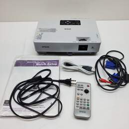 Epson LCD Projector Model: EMP 1700 with Cables Case and Remote Powers ON