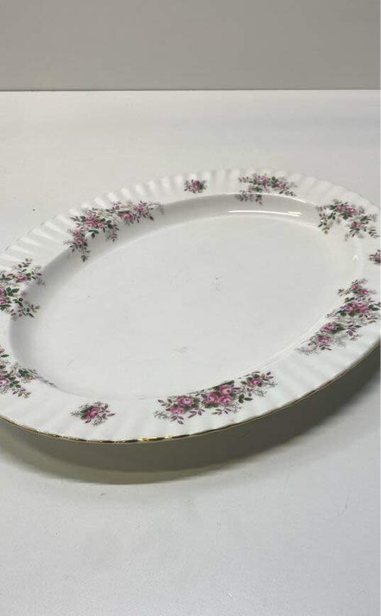 Royal Albert Tableware 15 inch Lavender Rose Platter/Serving Plate image number 1