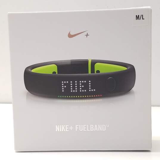 Nike+ Fuelband SE Medium/Large image number 1