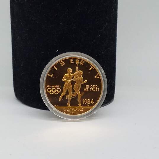 US Mint 22k Gold 1984 US. Olympic Ten Dollar Coin 16.7g image number 2