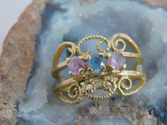 Romantic 14K Yellow Gold Pink Sapphire & Blue Topaz Ring 3.4g image number 2