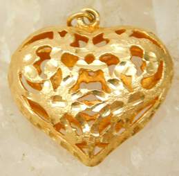 14K Yellow Gold Cut Out Heart Pendant Charm 4.2g