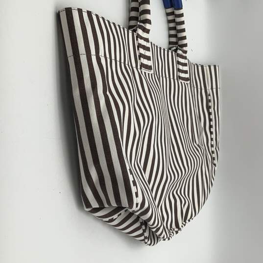 Womens Brown White Striped Double Handle Tote Bag w/ Collapsible Bag image number 5