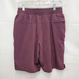 Lululemon WM's Athletica Ruby Red Shorts w Pocket Zipper Size 10 alternative image