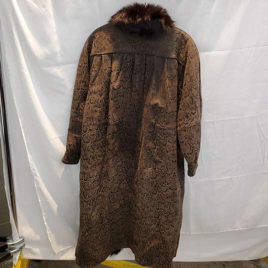 Long Brown Animal Print Trench Coat Women's Size M image number 2