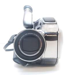 Panasonic PV-L678D VHS-C Camcorder alternative image